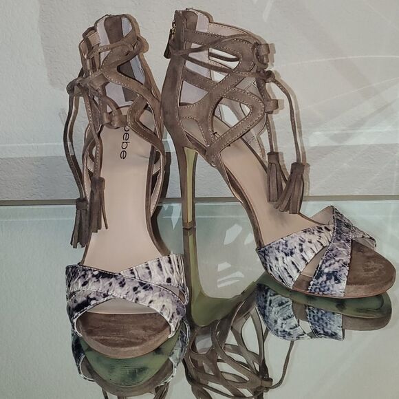 Bebe Lea Tassleled Tie-up Sandal Size 10 - Picture 2 of 16